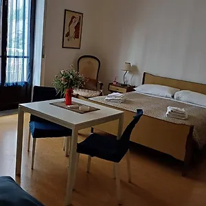 Homestay Da Mary, Palermo